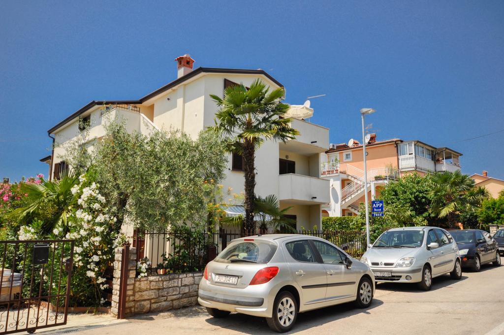 Lisa Apartment Novigrad Istria Exterior foto